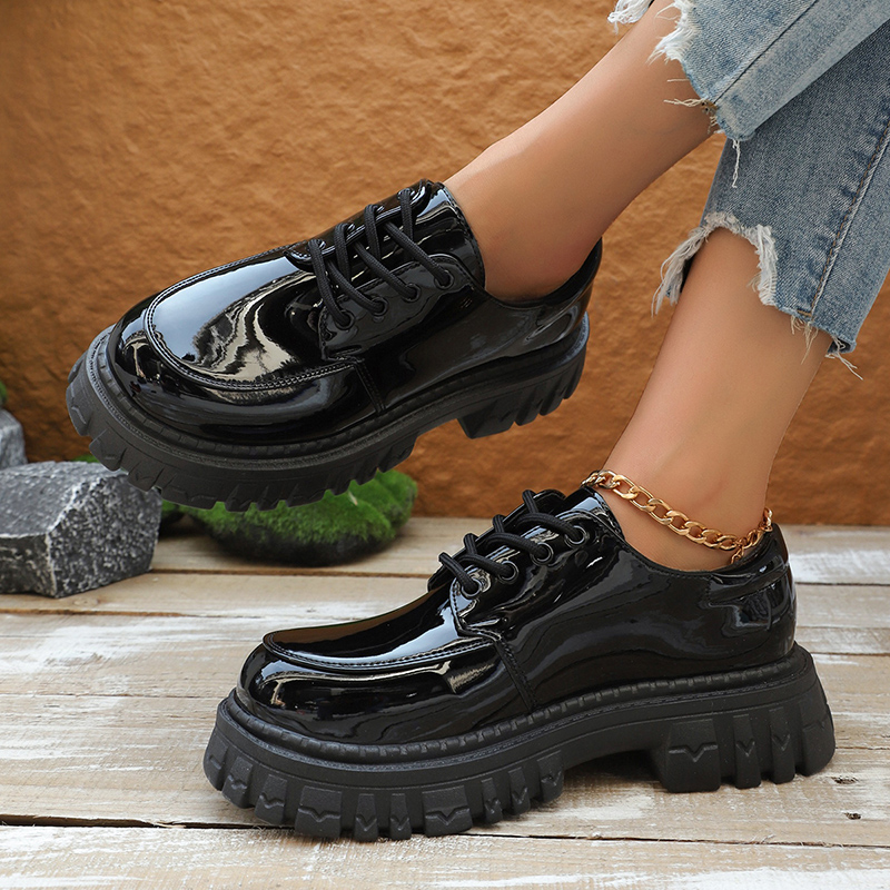 Patent Leather Oxford - Grube Platformy Oxfordy Damskie Moda 2025