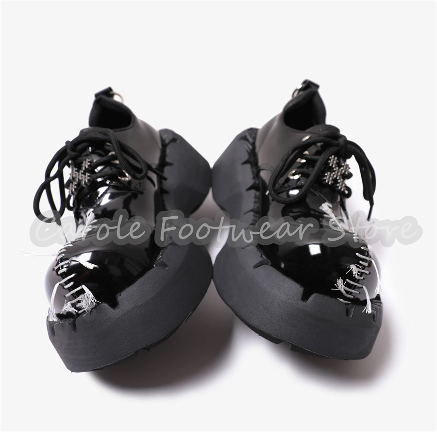 Męskie buty na grubej podeszwi – Patent Leather Oxford recenzja i cena